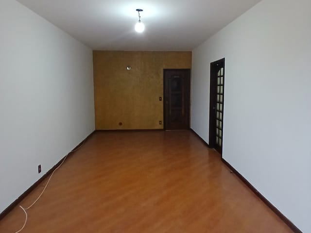 Foto do Apartamento - VILA DA PENHA - ÓTIMO APARTAMENTO  COM 91 m2 , 2 QUARTOS, SALA, COZINHA, DEPENDÊNCIA , GARAGEM , JUNTO AO COMÉRCIO . | Hilmar