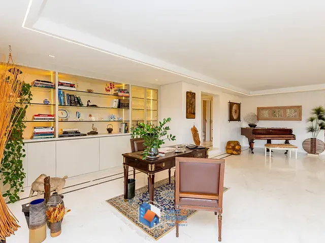 Apartamento com 305m² 3 quartos e 5 banheiros, à venda, no bairro Santa Cecília em São Paulo