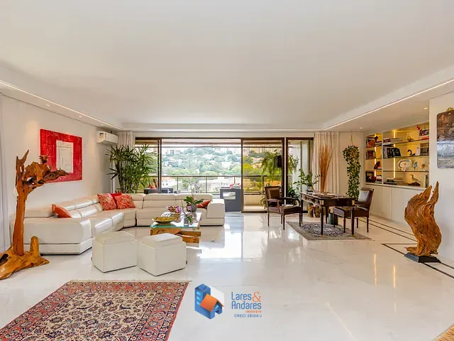 Apartamento com 305m² 3 quartos e 5 banheiros, à venda, no bairro Santa Cecília em São Paulo