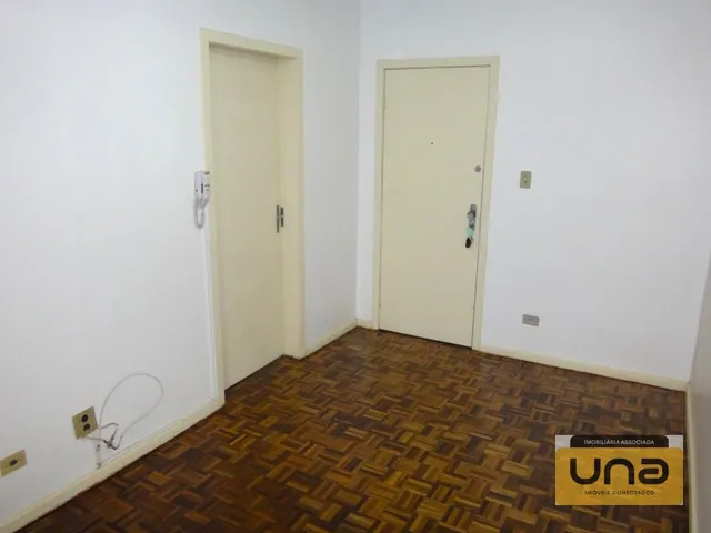 Apartamento 2 quartos e 1 banheiro, para alugar, no bairro PORTAO em Curitiba