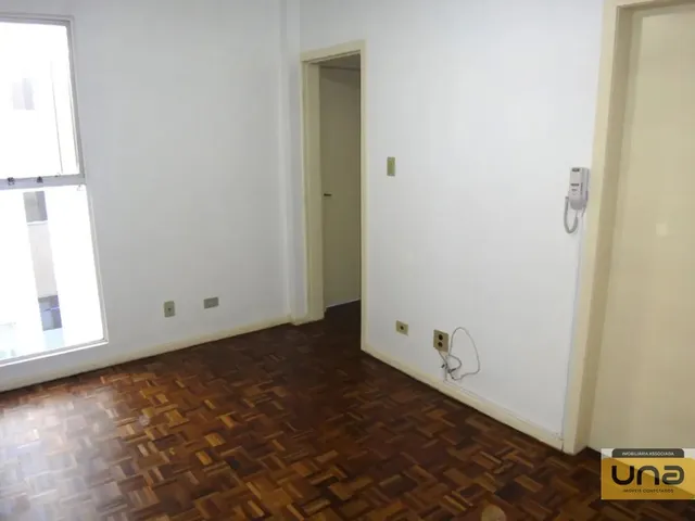 Apartamento 2 quartos e 1 banheiro, para alugar, no bairro PORTAO em Curitiba