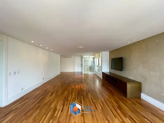 Apartamento com 184m² 3 quartos e 5 banheiros, à venda, no bairro Cerqueira César em São Paulo