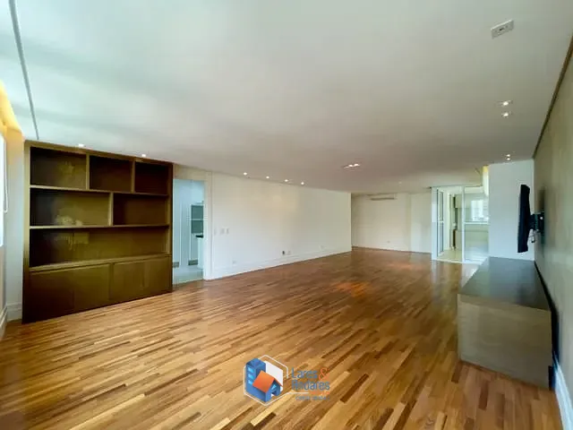 Apartamento com 184m² 3 quartos e 5 banheiros, à venda, no bairro Cerqueira César em São Paulo