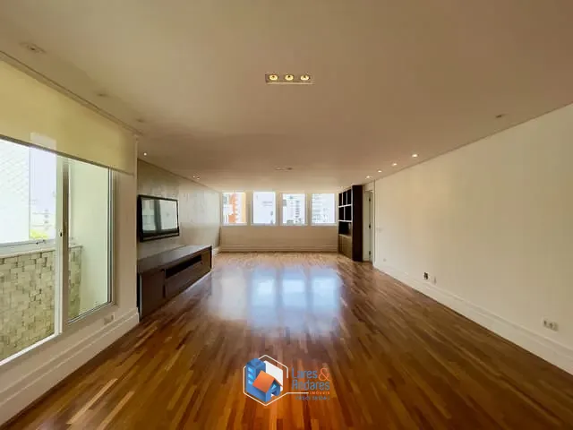 Apartamento com 184m² 3 quartos e 5 banheiros, à venda, no bairro Cerqueira César em São Paulo