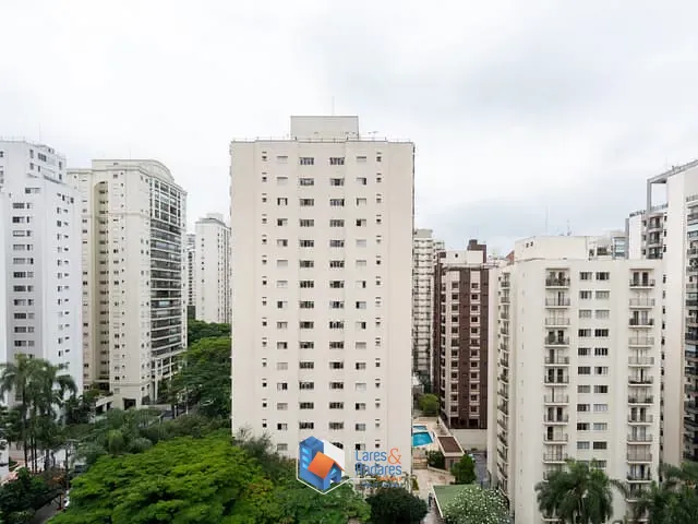 Apartamento com 91m² 3 quartos e 2 banheiros, à venda, no bairro Moema em São Paulo