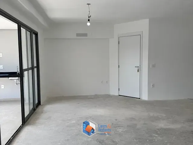 Apartamento com 24000m² 3 quartos e 5 banheiros, à venda, no bairro City América em São Paulo