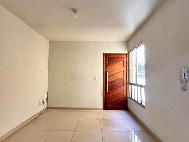 Foto do Apartamento - Apartamento para locação com 2 quartos, armários e uma vaga de estacionamento, Juliana, Belo Horizonte, MG | Deltalar Imóveis