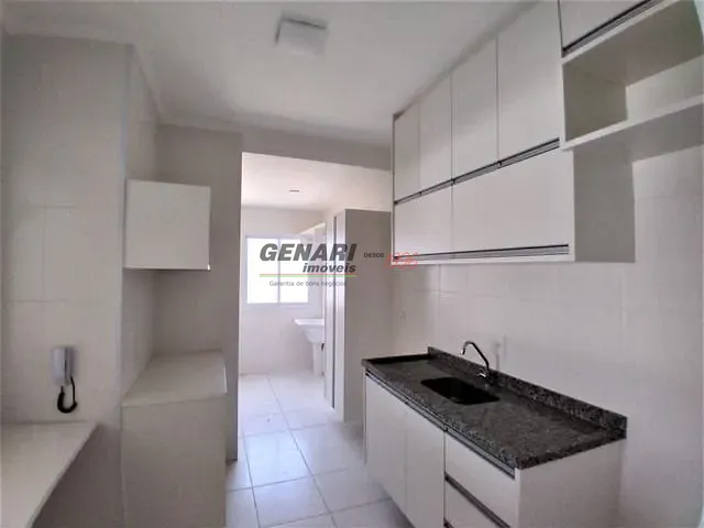 Apartamento 2 quartos e 1 banheiro, para alugar, no bairro Parque São Lourenço em Indaiatuba