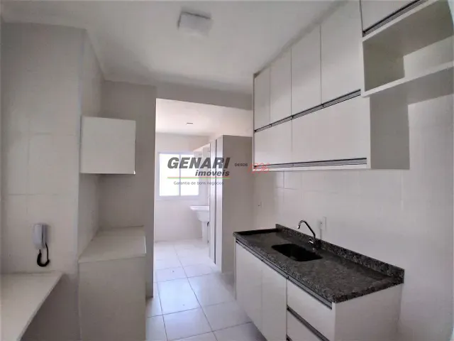 Apartamento 2 quartos e 1 banheiro, para alugar, no bairro Parque São Lourenço em Indaiatuba