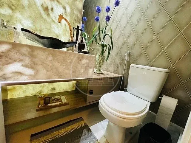Apartamento com 208m² 3 quartos e 1 banheiro, à venda, no bairro Tirol em Natal