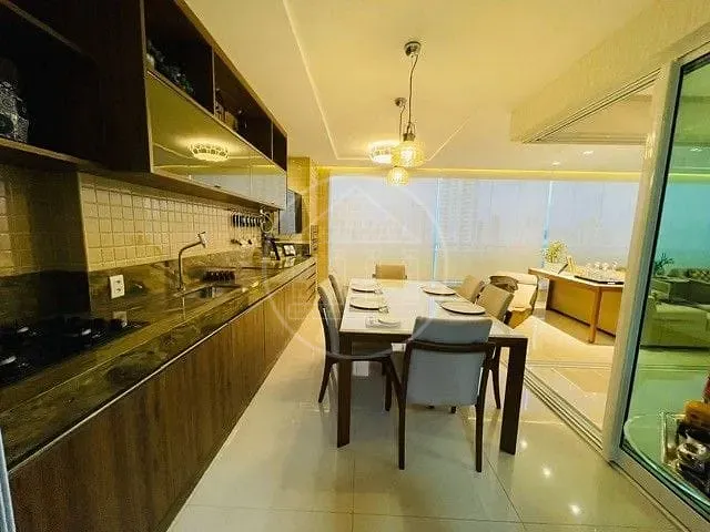 Apartamento com 208m² 3 quartos e 1 banheiro, à venda, no bairro Tirol em Natal