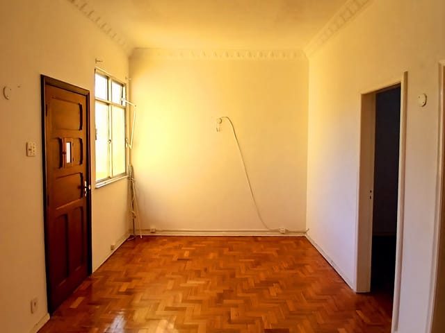 Foto do Apartamento - PENHA CIRCULAR - AMPLO APTO COM 93 M2 , 2 QUARTOS , ÁREA , TERRAÇO . JUNTO AO COMÉRCIO . | Hilmar
