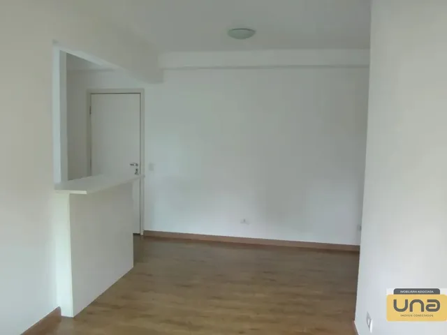 Apartamento 2 quartos e 1 banheiro, para alugar, no bairro BACACHERI em Curitiba