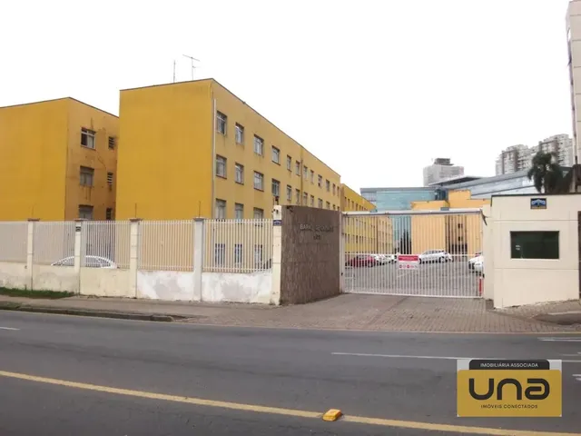 Apartamento 3 quartos e 1 banheiro, para alugar, no bairro JARDIM BOTANICO em Curitiba