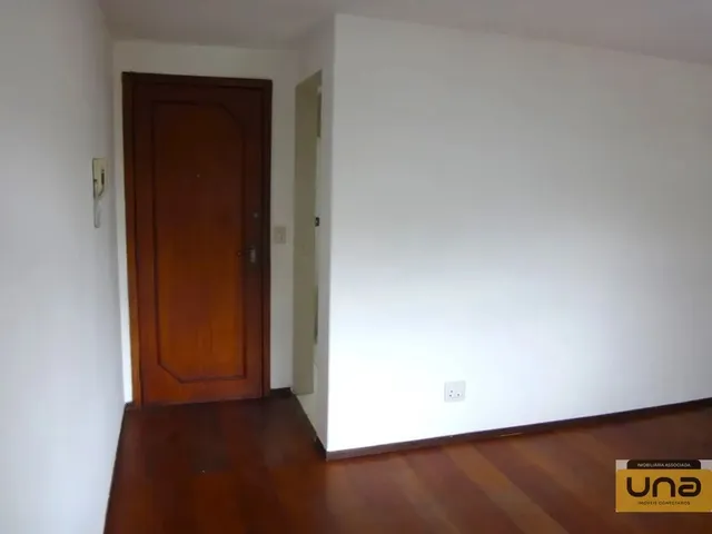 Apartamento 3 quartos e 1 banheiro, para alugar, no bairro JARDIM BOTANICO em Curitiba