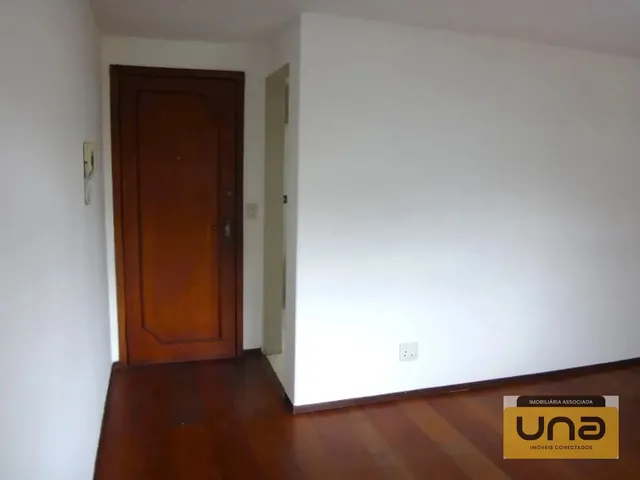 Apartamento 3 quartos e 1 banheiro, para alugar, no bairro JARDIM BOTANICO em Curitiba