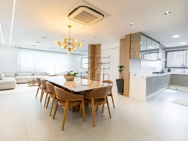 Apartamento 3 quartos e 5 banheiros, à venda, no bairro Santa Rosa em Londrina