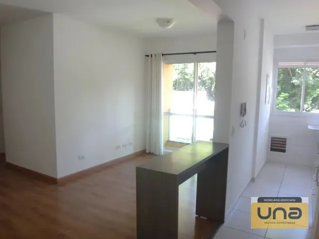 Apartamento 2 quartos e 1 banheiro, para alugar, no bairro BACACHERI em Curitiba