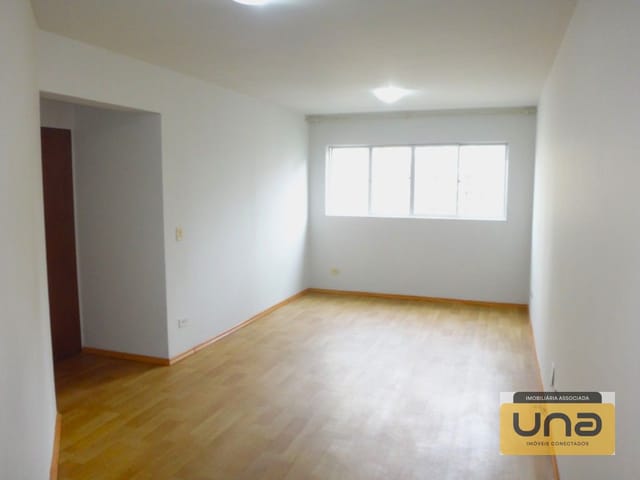 Apartamento 3 quartos e 2 banheiros, para alugar, no bairro BIGORRILHO em Curitiba