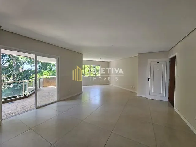 Apartamento com 274m² 3 quartos e 3 banheiros, à venda, no bairro Centro em Novo Hamburgo