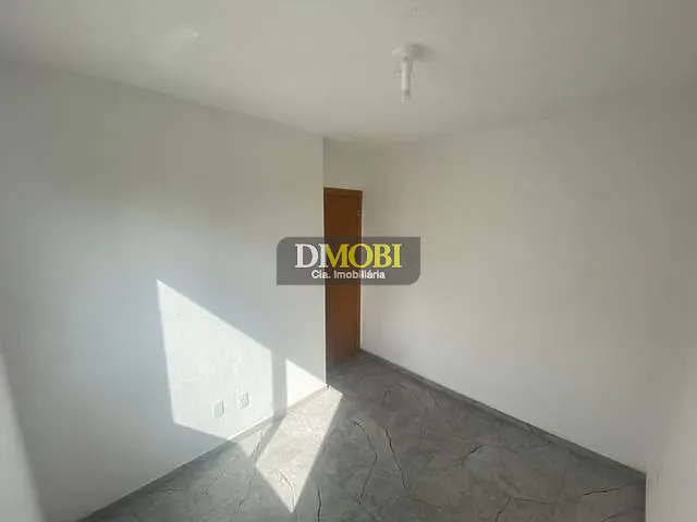 Apartamento com 55m² 2 quartos e 1 banheiro, para alugar, no bairro Parque dos Anjos em Gravataí