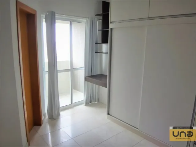 Apartamento 1 quarto e 1 banheiro, para alugar, no bairro CENTRO em Curitiba