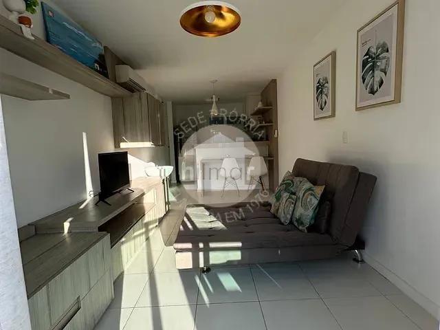 Apartamento 1 quarto e 1 banheiro, à venda, no bairro Braga em Cabo Frio