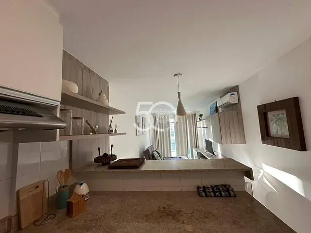 Apartamento 1 quarto e 1 banheiro, à venda, no bairro Braga em Cabo Frio