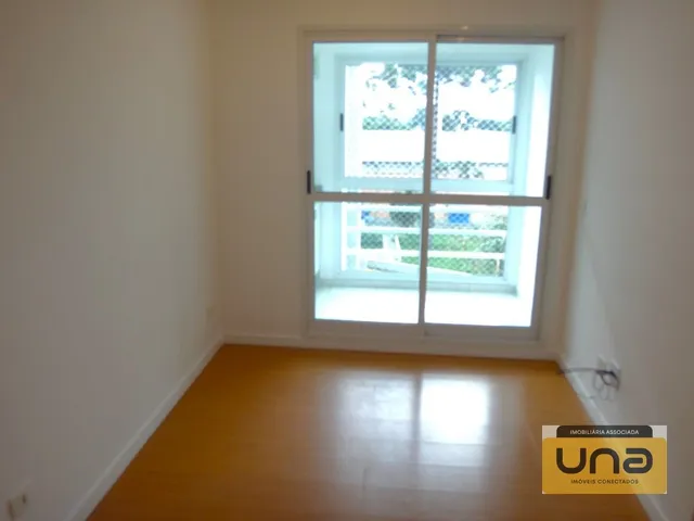 Apartamento 2 quartos e 2 banheiros, para alugar, no bairro VILA IZABEL em Curitiba