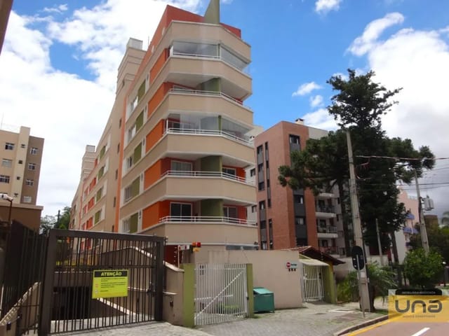 Apartamento 1 quarto e 1 banheiro, para alugar, no bairro ALTO DA GLORIA em Curitiba