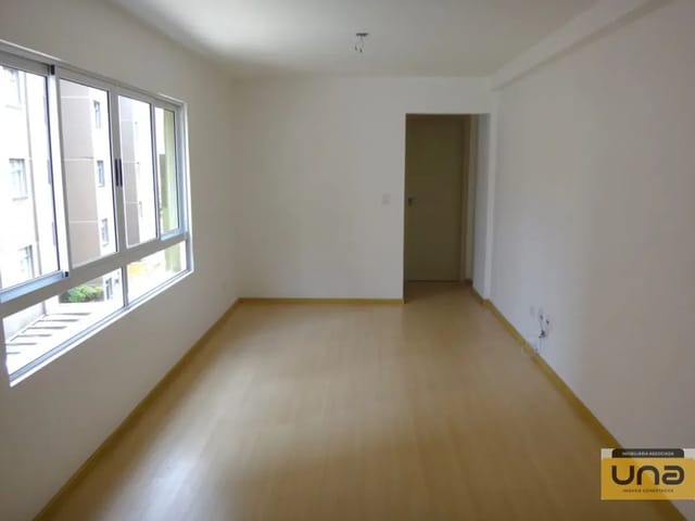 Apartamento 1 quarto e 1 banheiro, para alugar, no bairro ALTO DA GLORIA em Curitiba