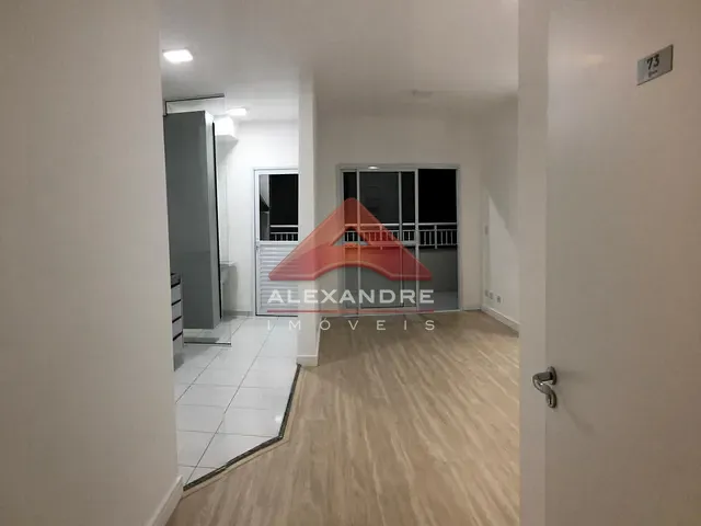 Apartamento 2 quartos e 1 banheiro, à venda, no bairro Loteamento Residencial Vista Linda em São José dos Campos