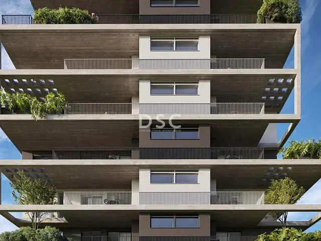 Apartamento 2 quartos e 2 banheiros, à venda, no bairro Cabral em Curitiba