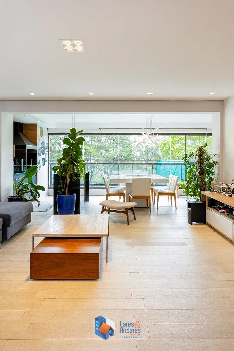 Apartamento, 3 quartos, 167 m² - Foto 2