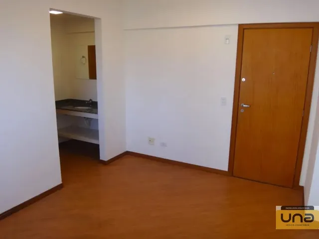 Apartamento 1 quarto e 1 banheiro, para alugar, no bairro BIGORRILHO em Curitiba