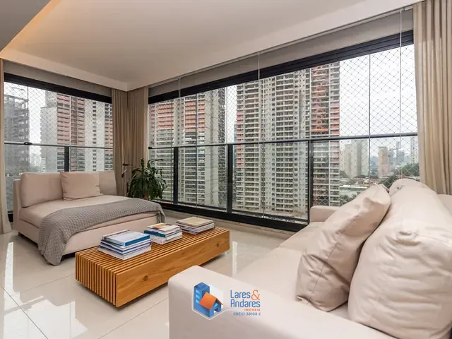 Apartamento com 145m² 3 quartos e 5 banheiros, à venda, no bairro Jardim das Acácias em São Paulo