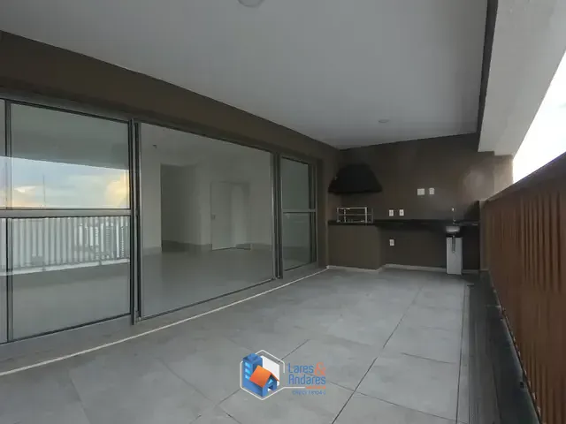 Apartamento com 151m² 3 quartos e 4 banheiros, à venda, no bairro Vila Gumercindo em São Paulo