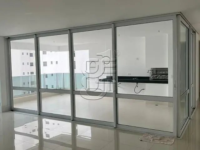 Apartamento com 342m² 3 quartos e 5 banheiros, à venda, no bairro Gleba Fazenda Palhano em Londrina