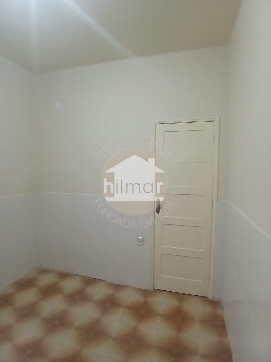 Casa para alugar com 2 quartos, 54m² - Foto 13