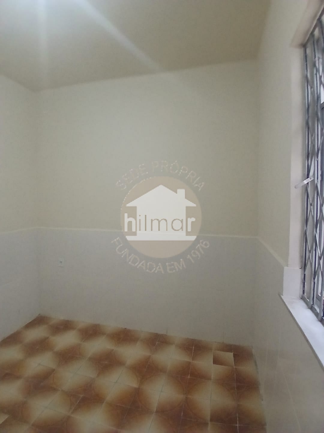 Casa para alugar com 2 quartos, 54m² - Foto 10