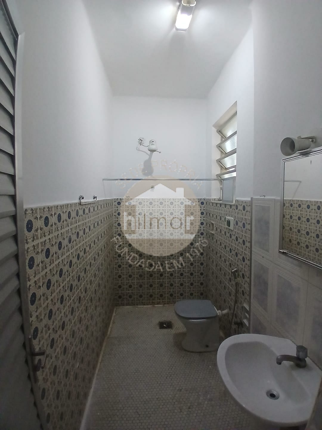 Casa para alugar com 2 quartos, 54m² - Foto 8