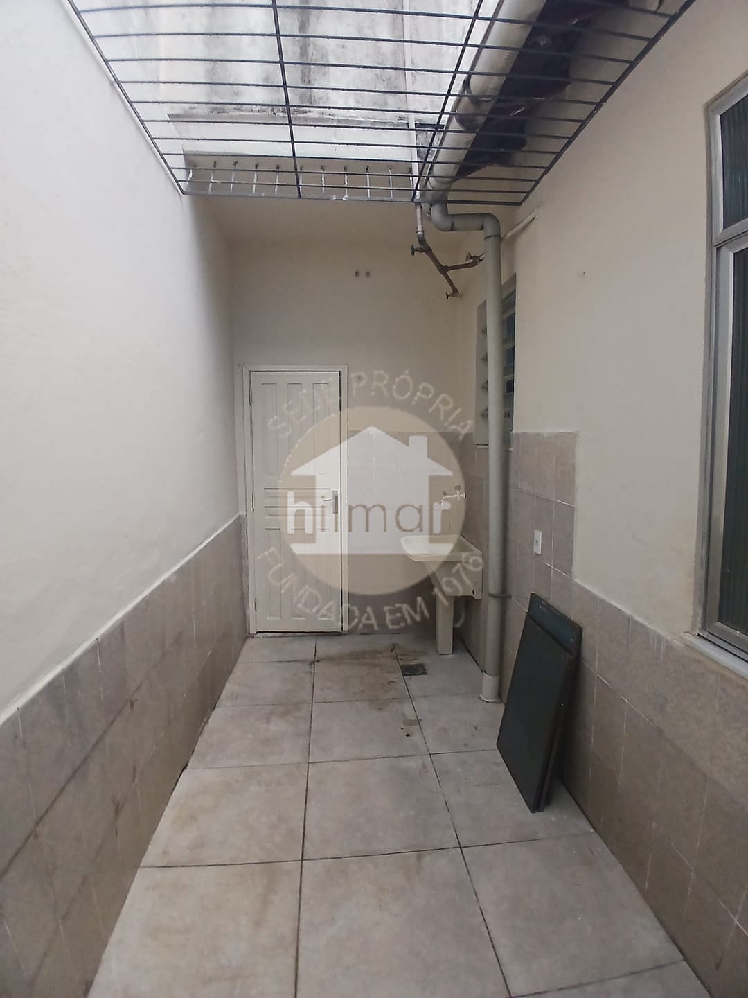 Casa para alugar com 2 quartos, 54m² - Foto 18