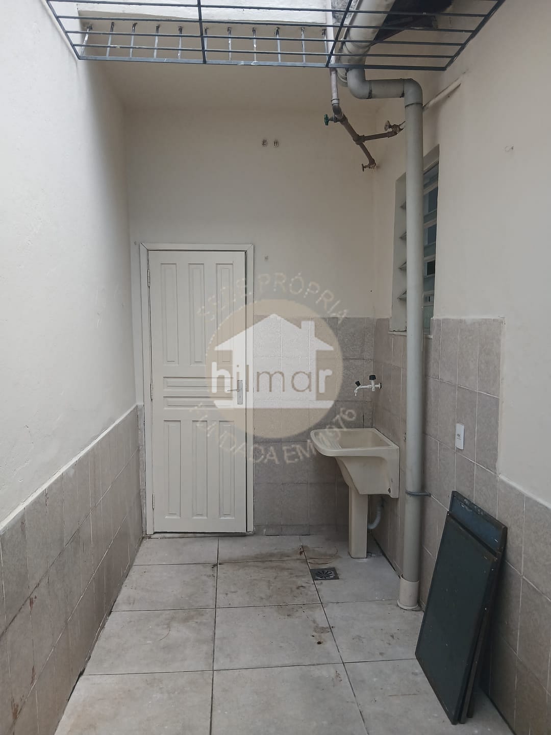 Casa para alugar com 2 quartos, 54m² - Foto 32