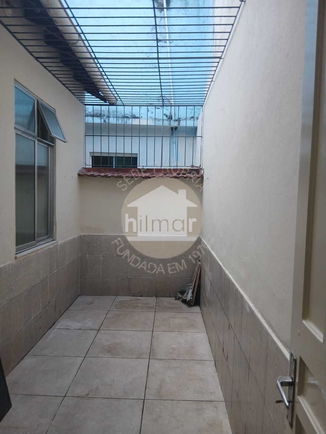Casa para alugar com 2 quartos, 54m² - Foto 33