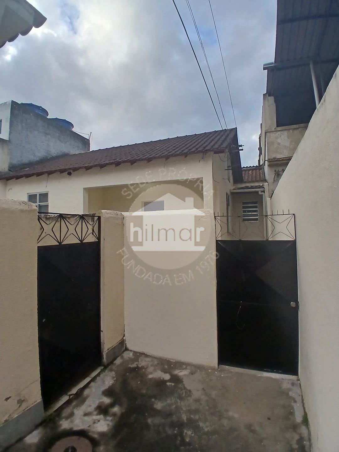 Casa para alugar com 2 quartos, 54m² - Foto 24