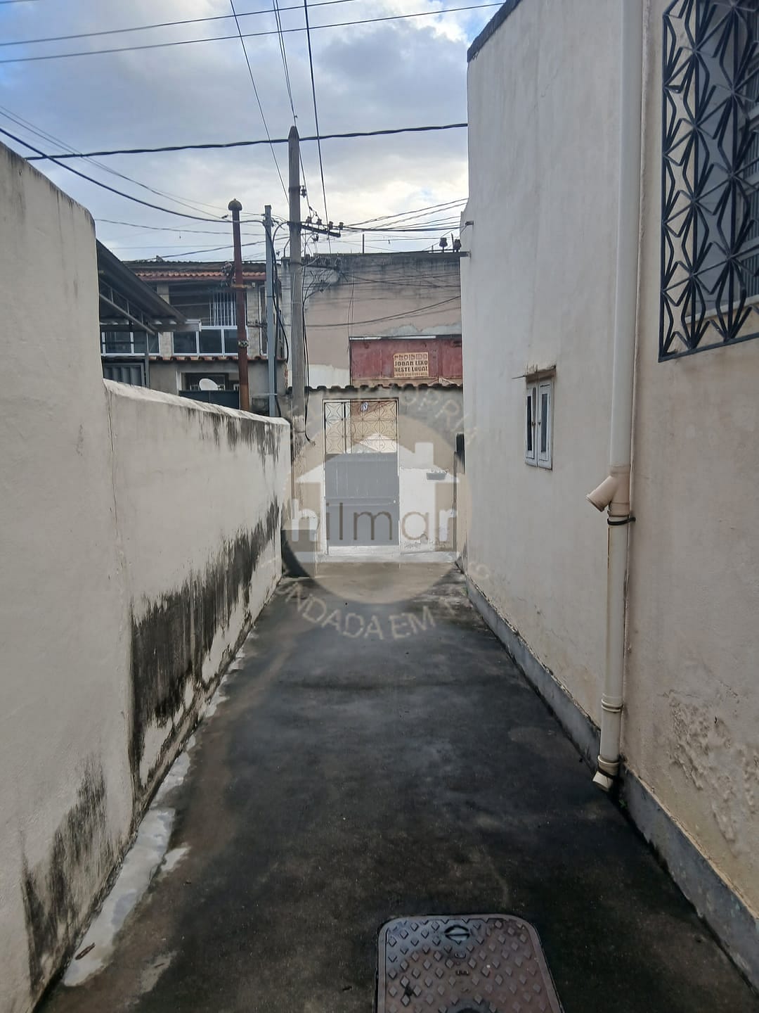 Casa para alugar com 2 quartos, 54m² - Foto 25