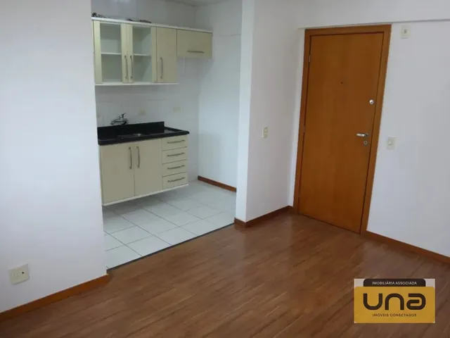Apartamento 1 quarto e 1 banheiro, para alugar, no bairro BIGORRILHO em Curitiba