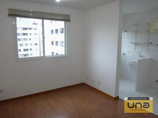 Apartamento 1 quarto e 1 banheiro, para alugar, no bairro BIGORRILHO em Curitiba