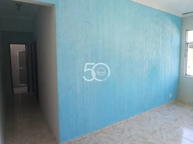 Apartamento com 62m² 2 quartos e 1 banheiro, para alugar, no bairro Olaria em Rio de Janeiro