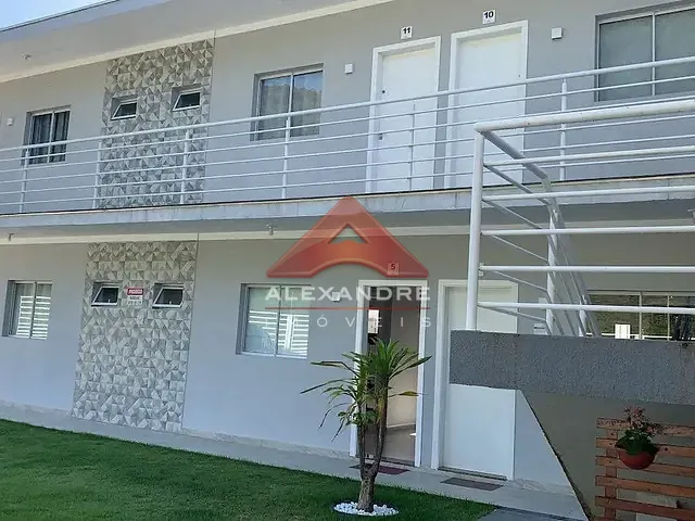 Apartamento 1 quarto e 1 banheiro, à venda, no bairro Perequê-Mirim em Ubatuba